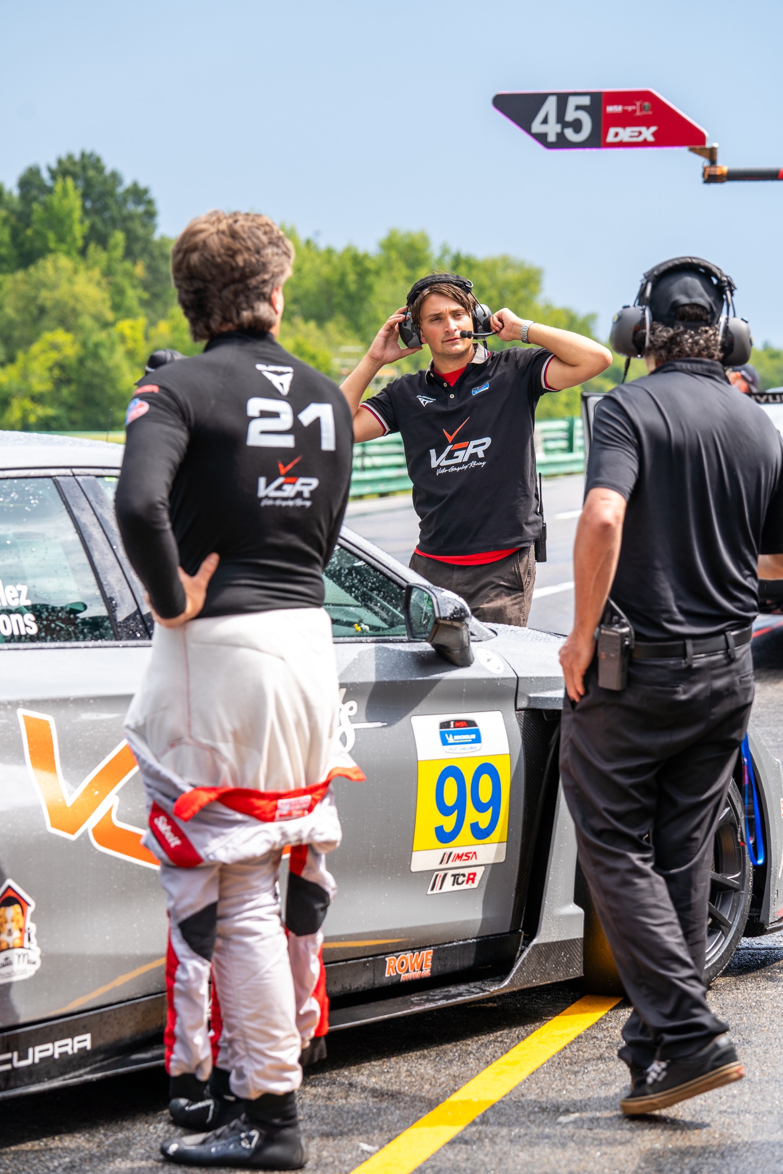 VGR works around the No. 99 CUPRA in pit lane at VIR